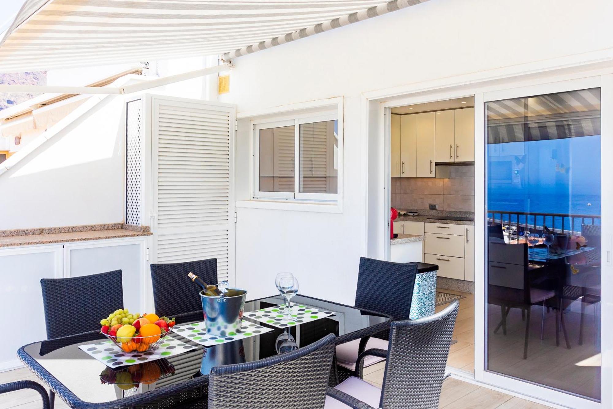 Ocean Panorama - 3 Ac Bedrooms, Private Garage, New Pool, 2 Bathrooms, Tv Channels アカンティラド・デ・ロス・ヒガンテス エクステリア 写真